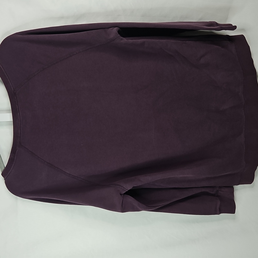 Nike Womens Athletic Pullover Purple Sweatshirt Size Medium - Picture 6 of 7